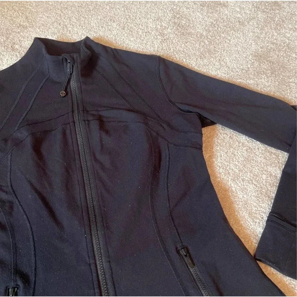 SOLD- Lululemon Black Define Jacket Women Size 10 Luon - Picture 2 of 10